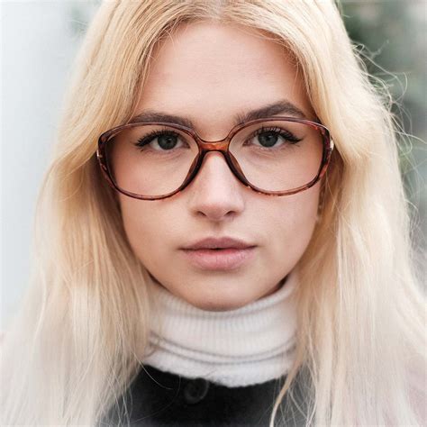 blonde glasses facial|Best Glasses for Blonde Hair